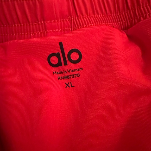 Alo Yoga Red 2-in-1 Shorts - Picture 4 of 7